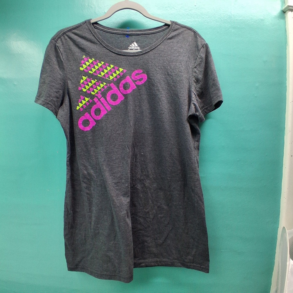 Adidas Graphic T-Shirt Large Charcoal Gray Neon Pink Logo Athleisure Gymwear